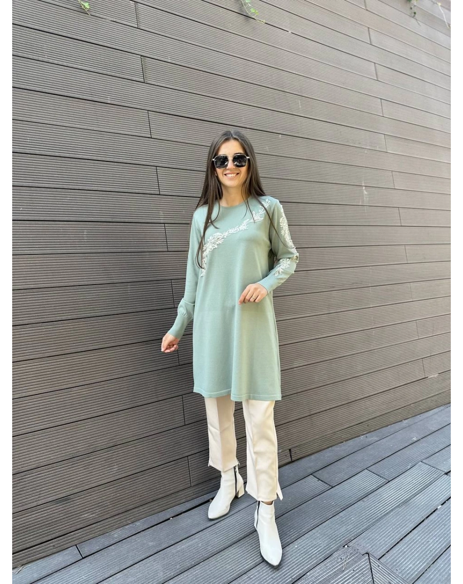 İnvee 6849 Küfrengi Güldalı Triko Tunik