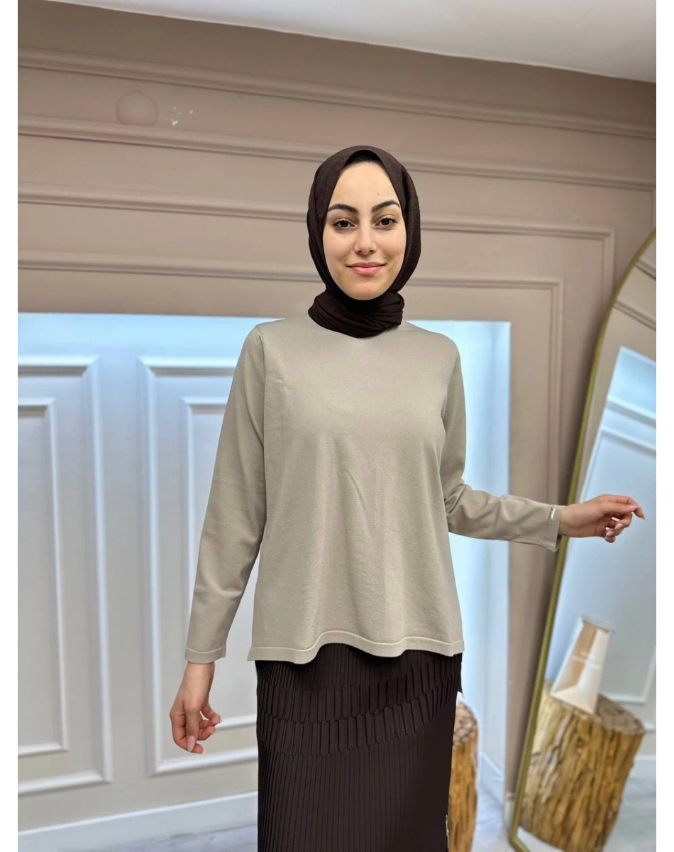 İnvee 6902 Bej Kolu Düz Önü Kısa Arkası Uzun Triko