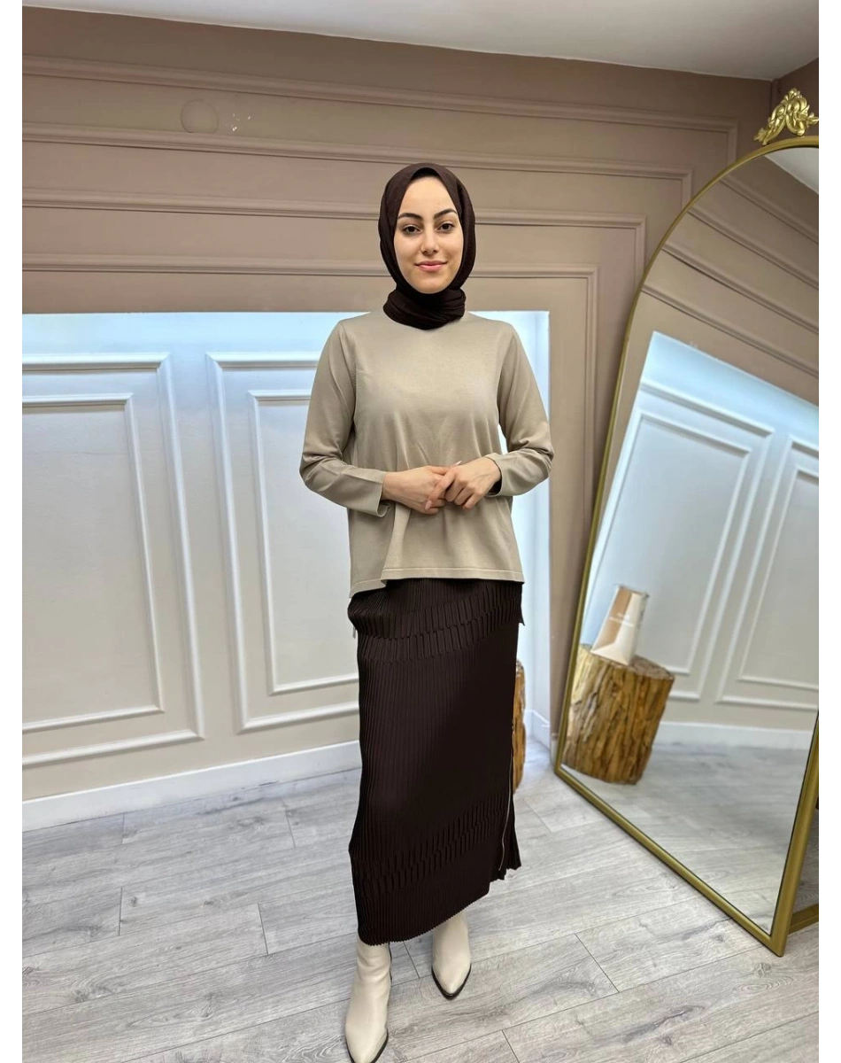 İnvee 6902 Bej Kolu Düz Önü Kısa Arkası Uzun Triko