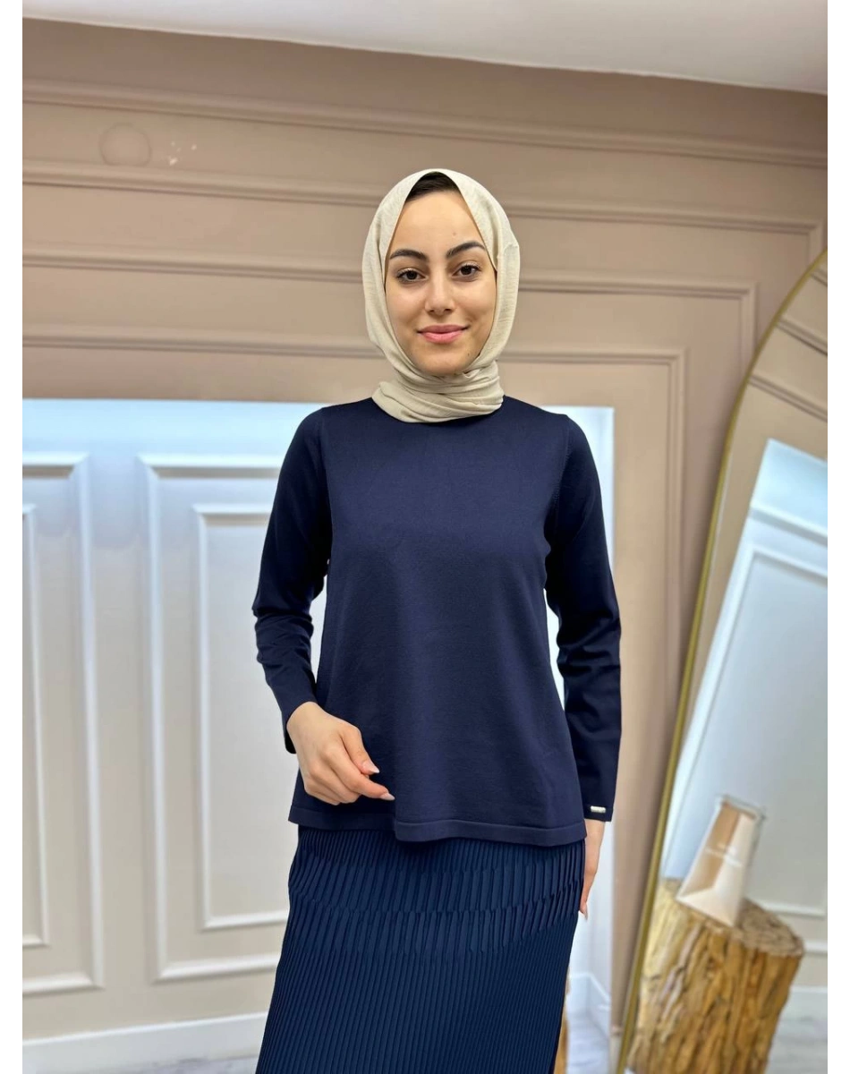 İnvee 6902 Lacivert Kolu Düz Önü Kısa Arkası Uzun Triko