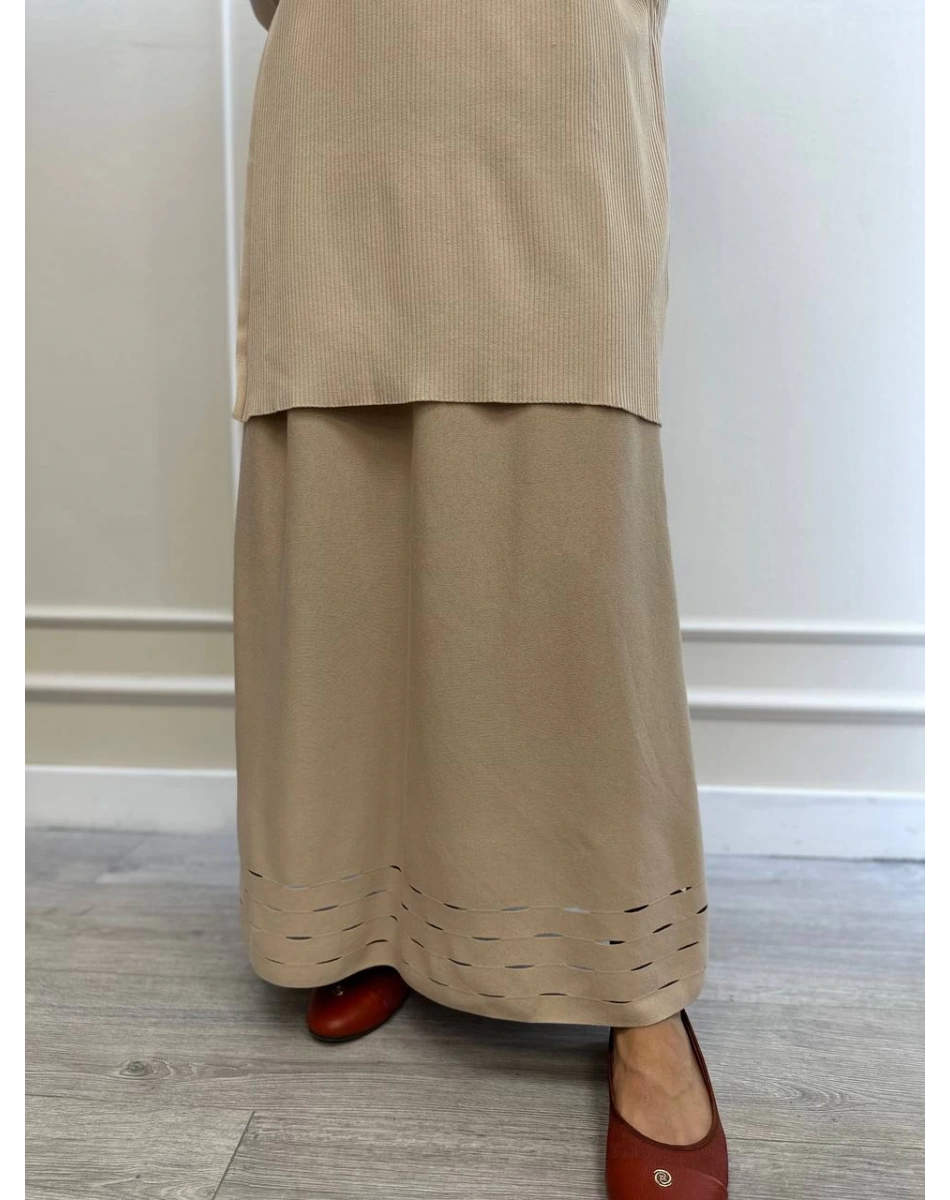 İnvee 6904 Fondöten Etek Ucu Yırtmaçlı Triko Etek