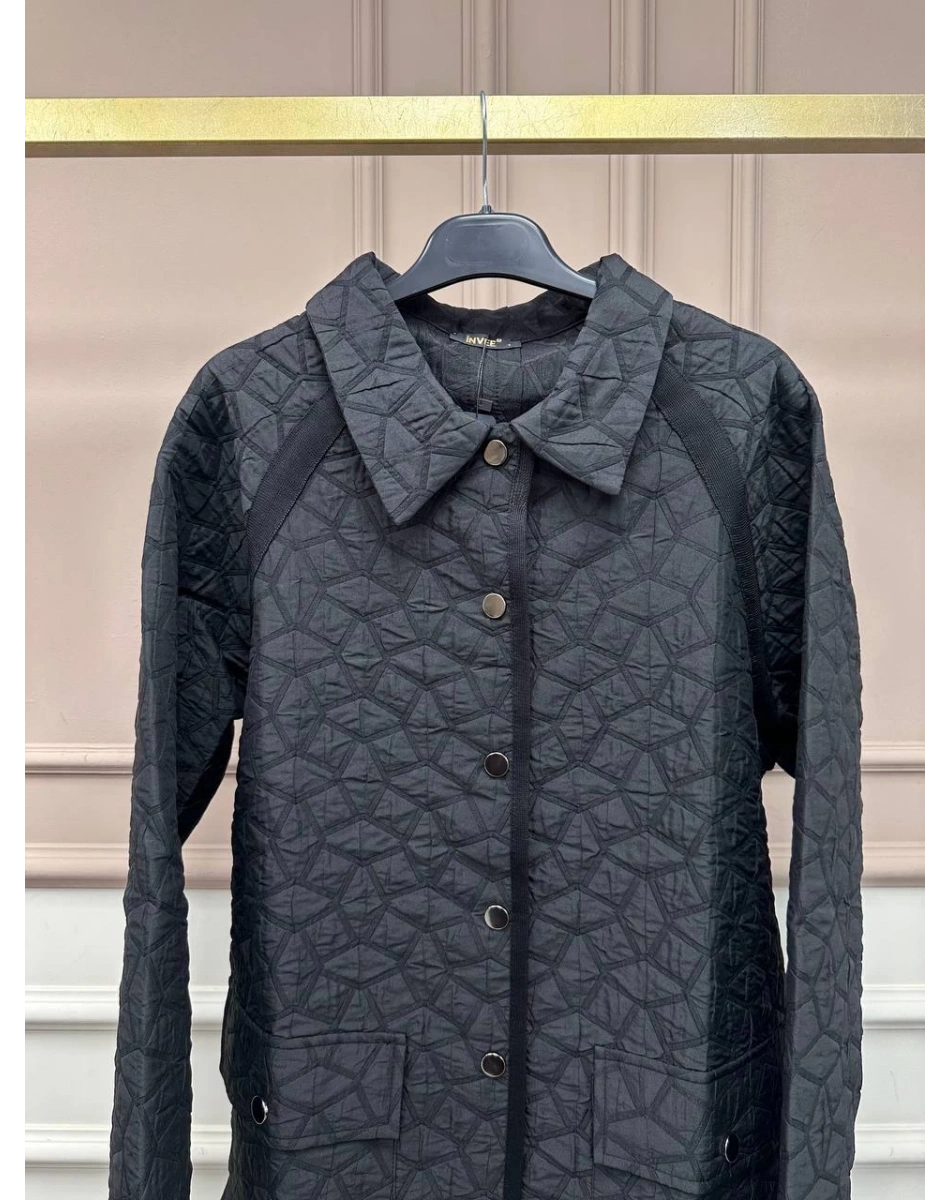 İnvee 7096 Siyah Şerit Detaylı Kap