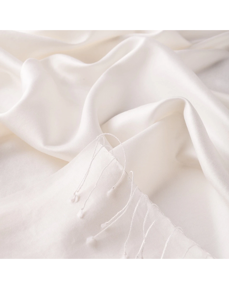 İpekevi 00927 İnci Beyazı Çift Taraflı İpek Şal