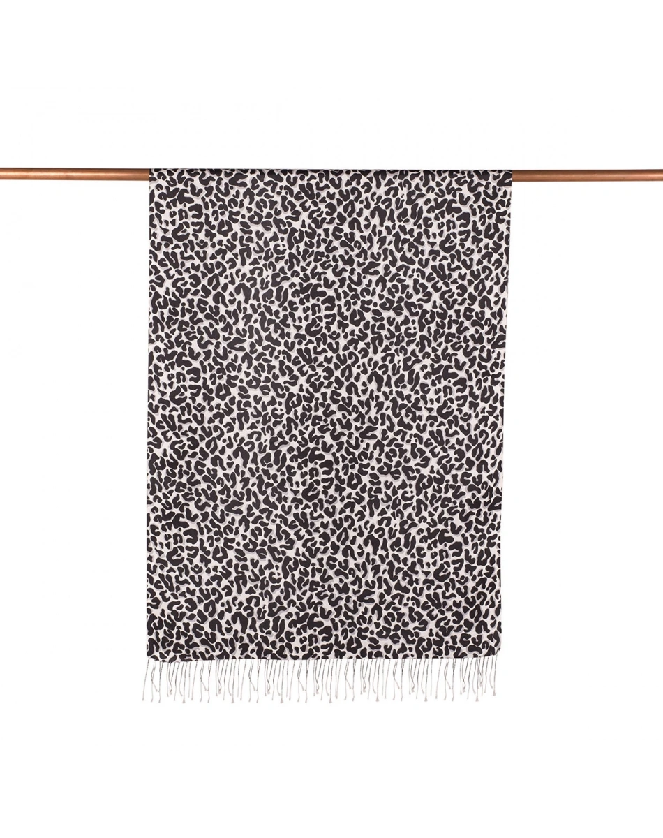 İpekevi 02452 Siyah Leopar Desenli İpek Şal