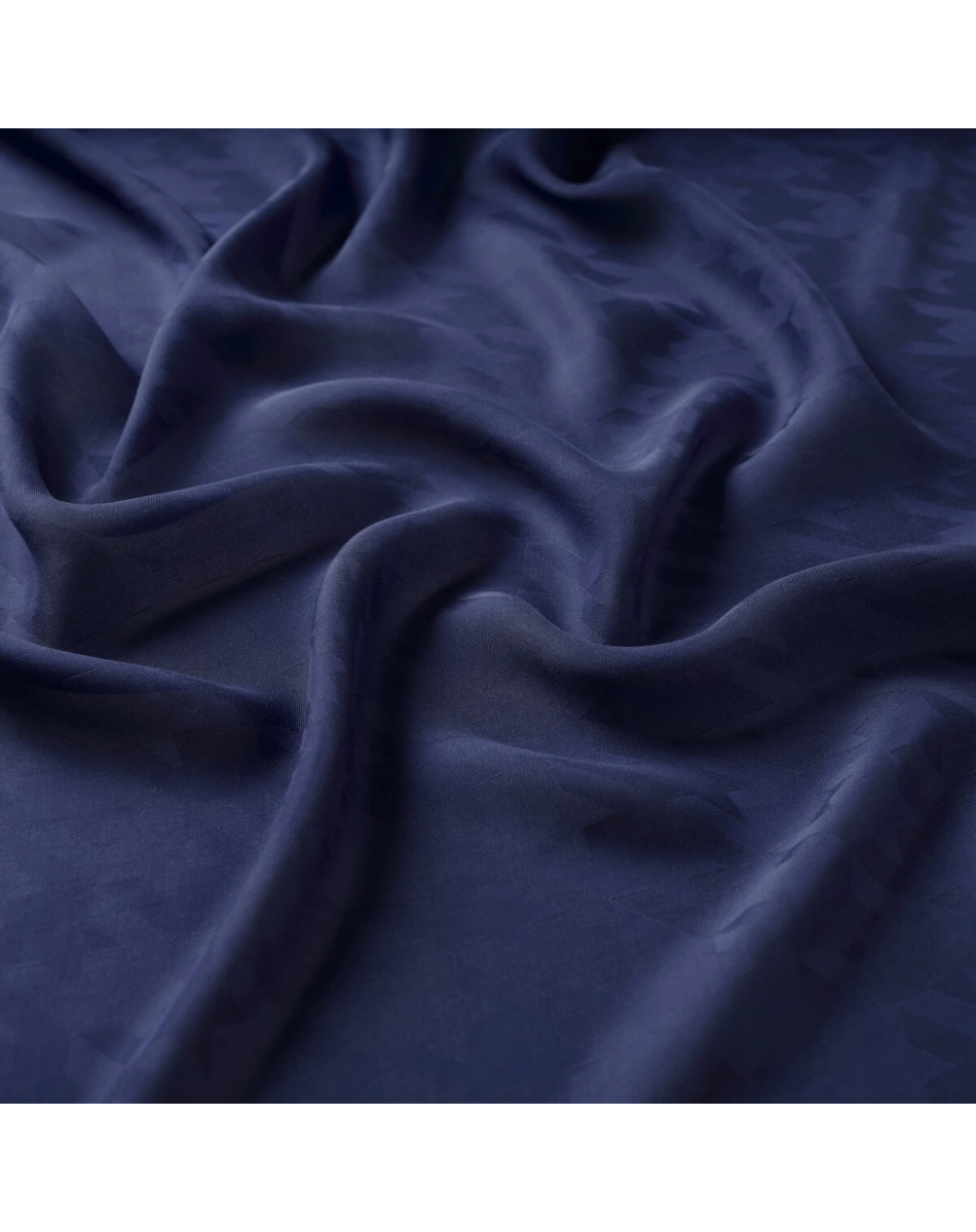 İpekevi 04390 Lacivert Dört Mevsim Kazayağı Desenli Monogram Şal