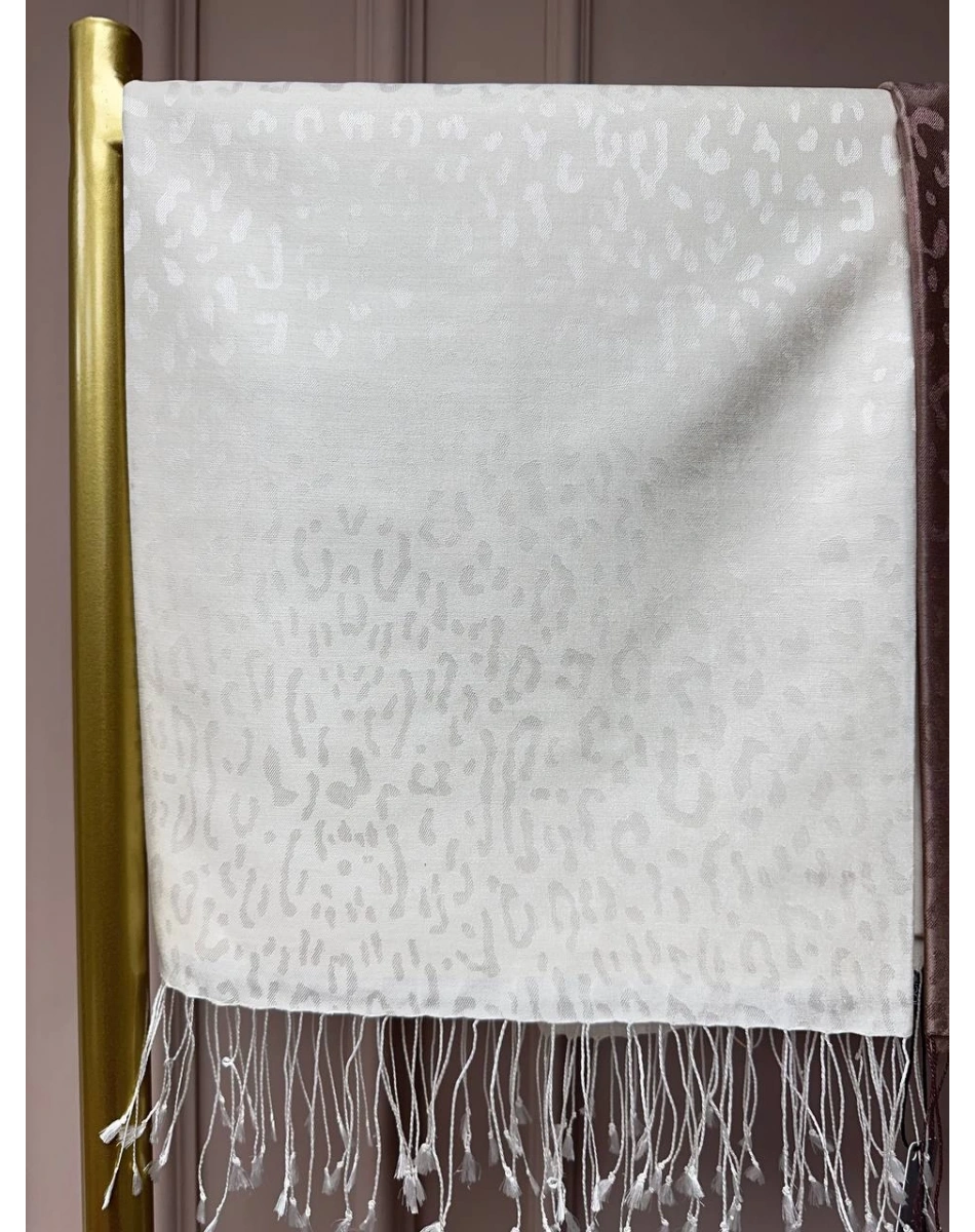 İpekevi 05784 İnci Beyazı Leopar Jakar Desenli İpek Şal