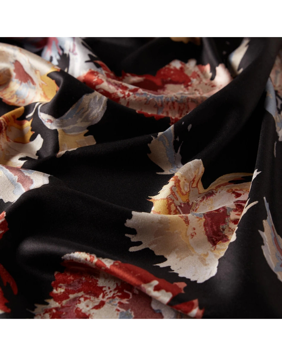 İpekevi 05804 Siyah Katmerli Şakayık Desenli İpek Şal