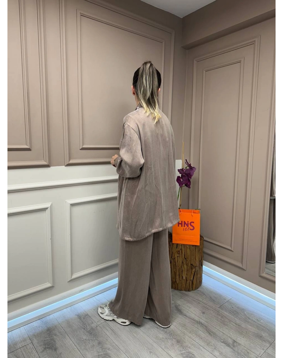 Lisa Exclusive 5031 Bej Yakası Taş Detaylı Takım