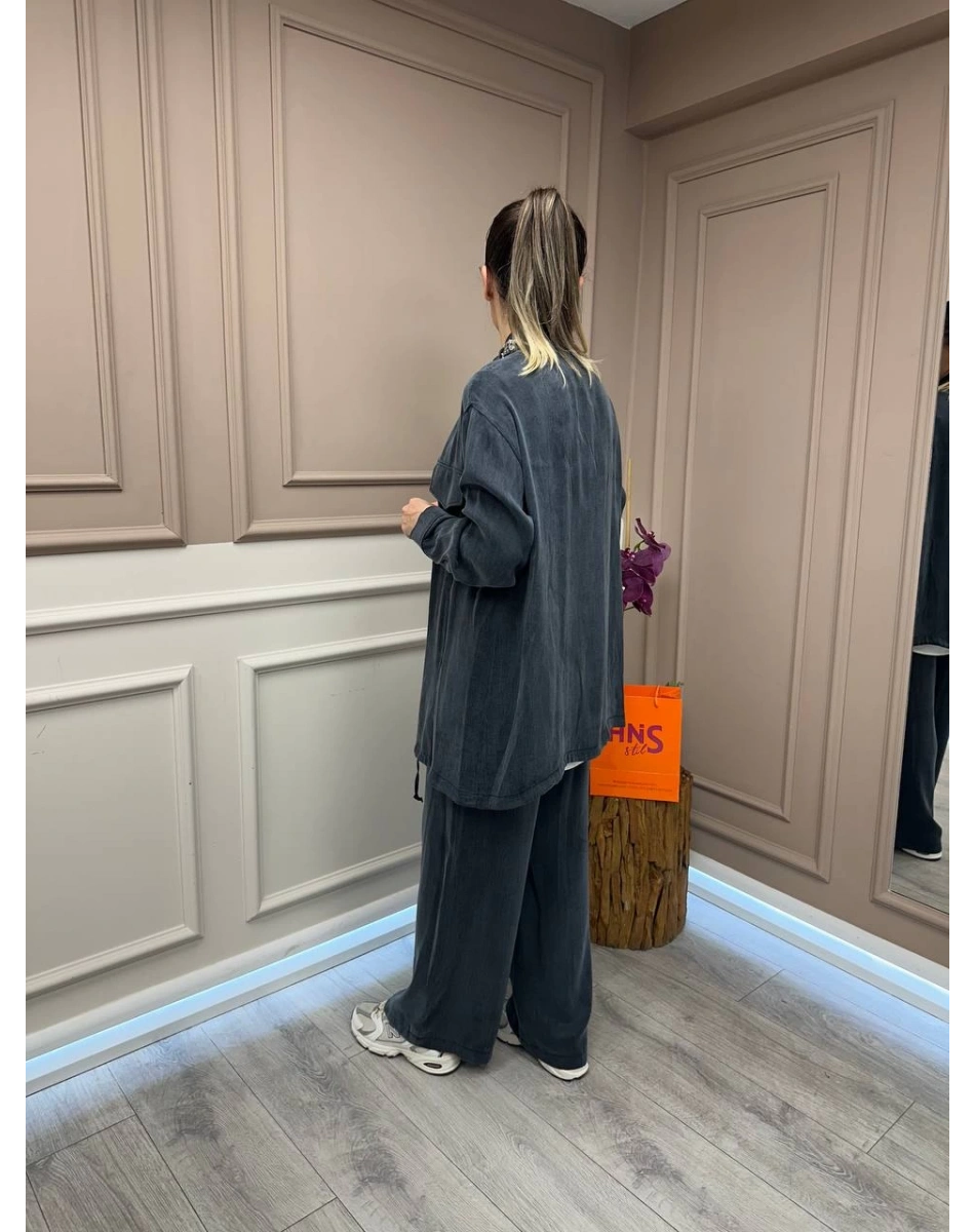 Lisa Exclusive 5031 Siyah Yakası Taş Detaylı Takım