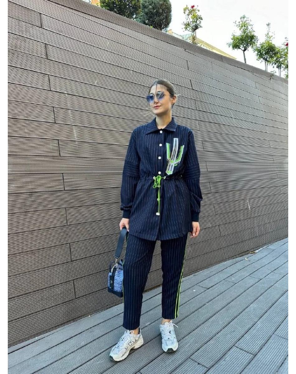 Missemramiss T4664 Lacivert Nakışlı Çizgili Takım