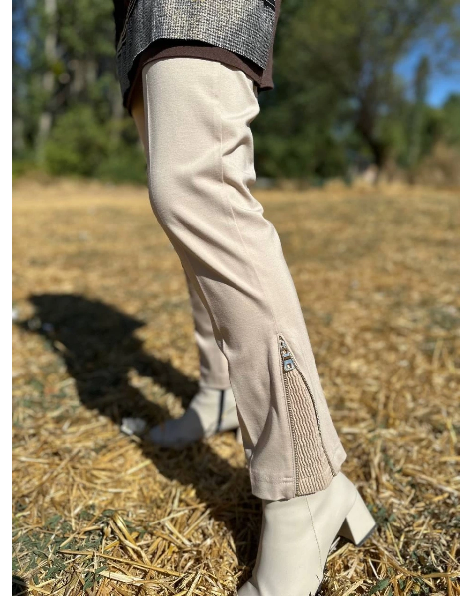 Misswhence 34101 Taş Fermuar Yırtmaç Detaylı Pantolon