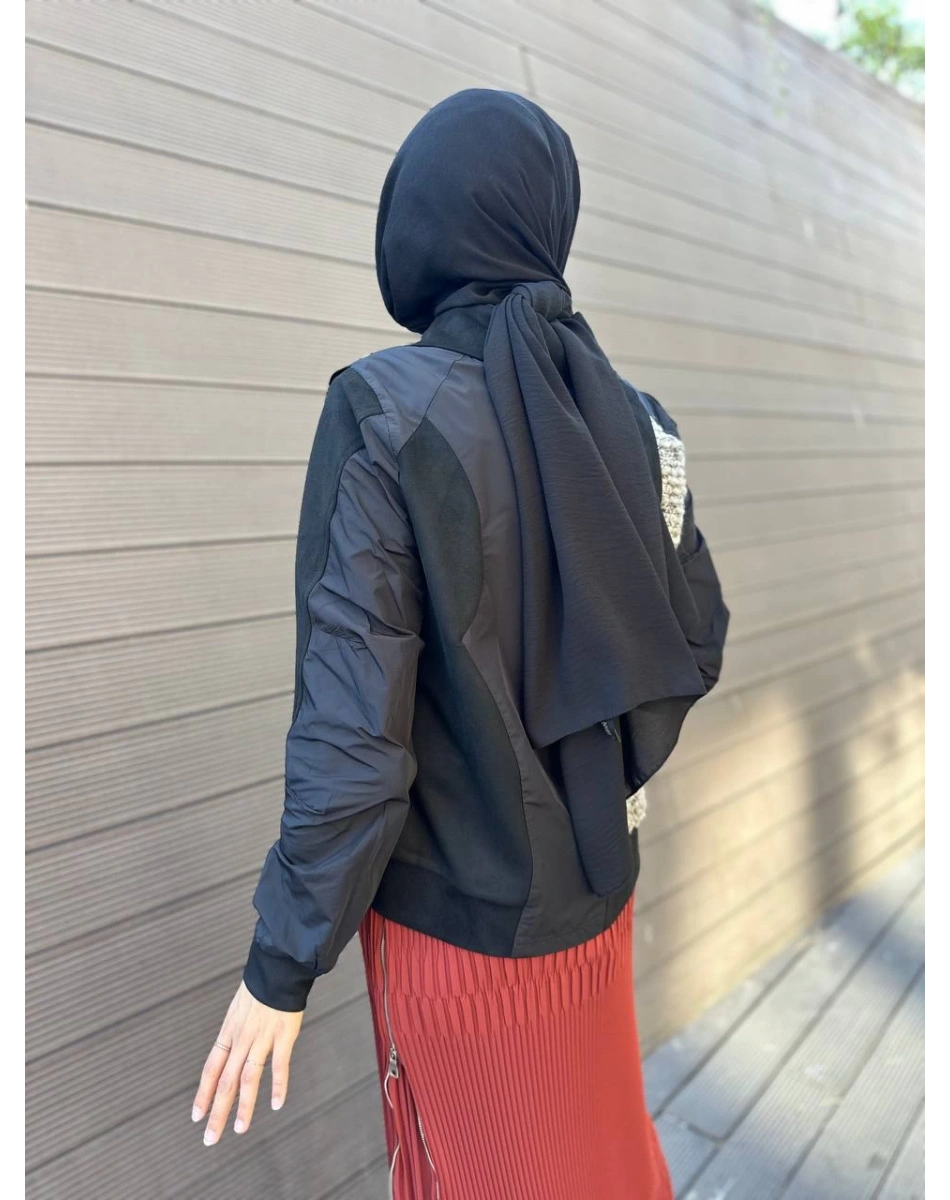 Misswhence 34200 Siyah Buklet Detaylı Ceket