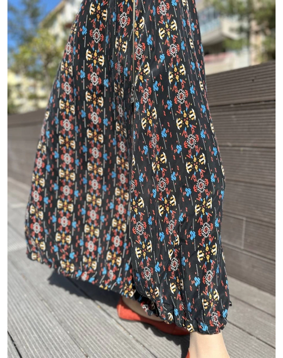 Misswhence 35513 Siyah Etnik Desenli İpek Kap