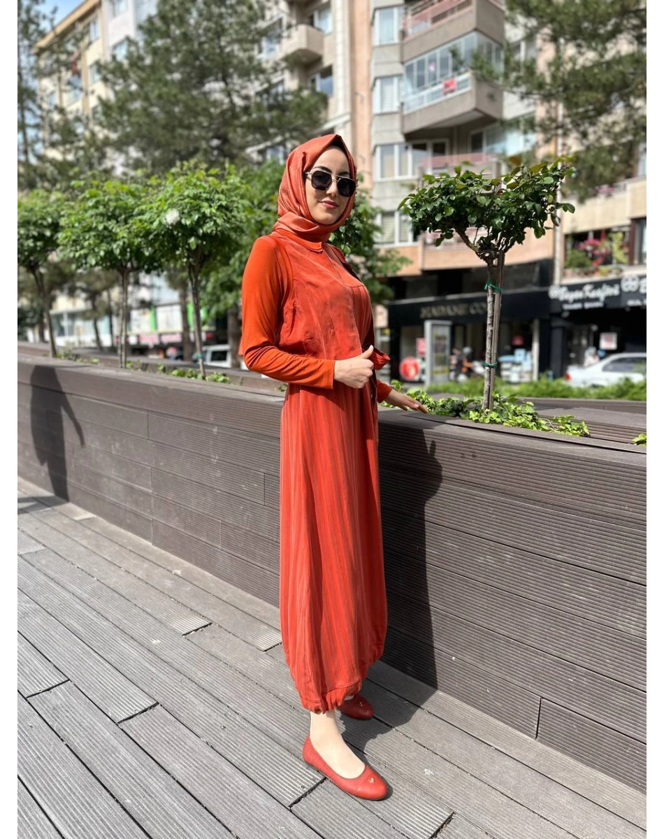 Misswhence 35814 Turuncu İpek Yelekli Elbise