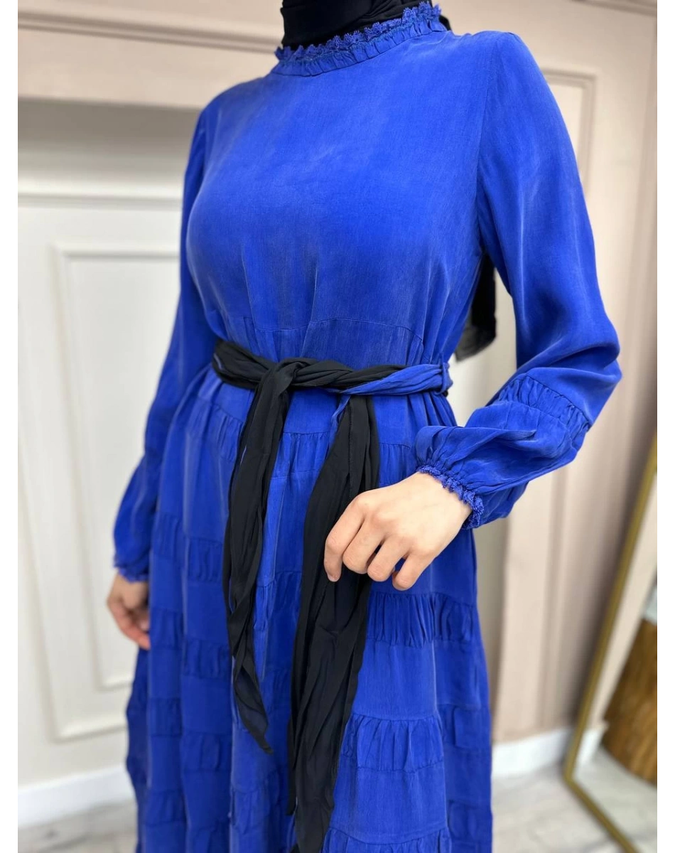 Misswhence 35830 Sax Eteği Detaylı Elbise