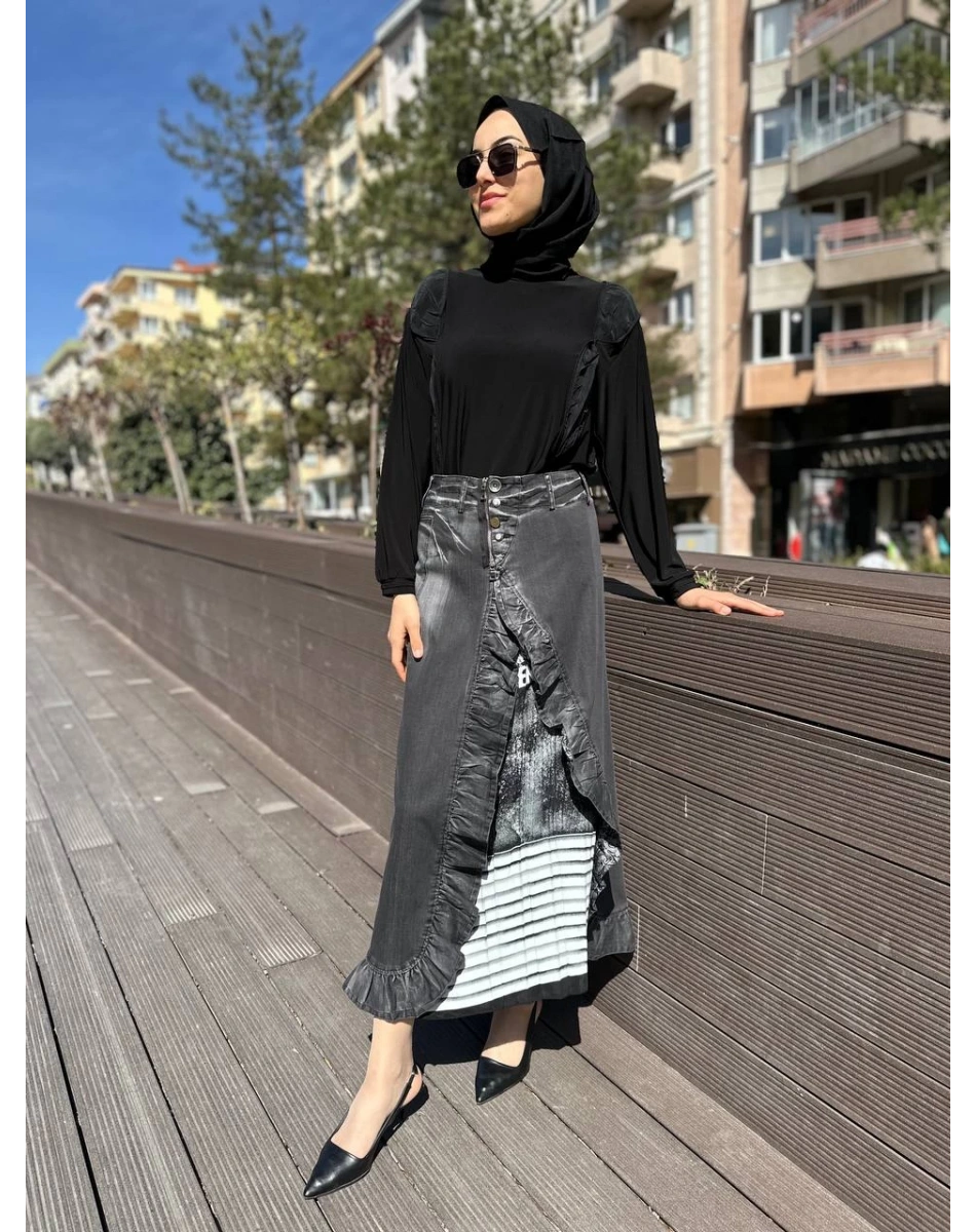 Misswhence 35902 Siyah İçi Desenli Yırtmaçlı Kot Etek