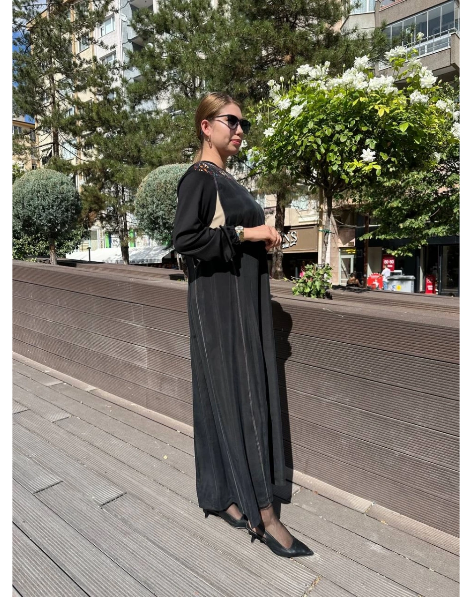 Misswhence 36818 Siyah Üst Kısmı Desenli İpek Elbise