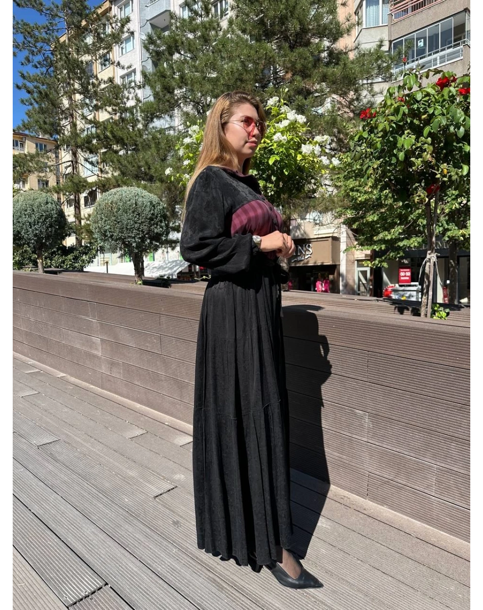 Misswhence 36821 Siyah Yaka Detaylı Elbise