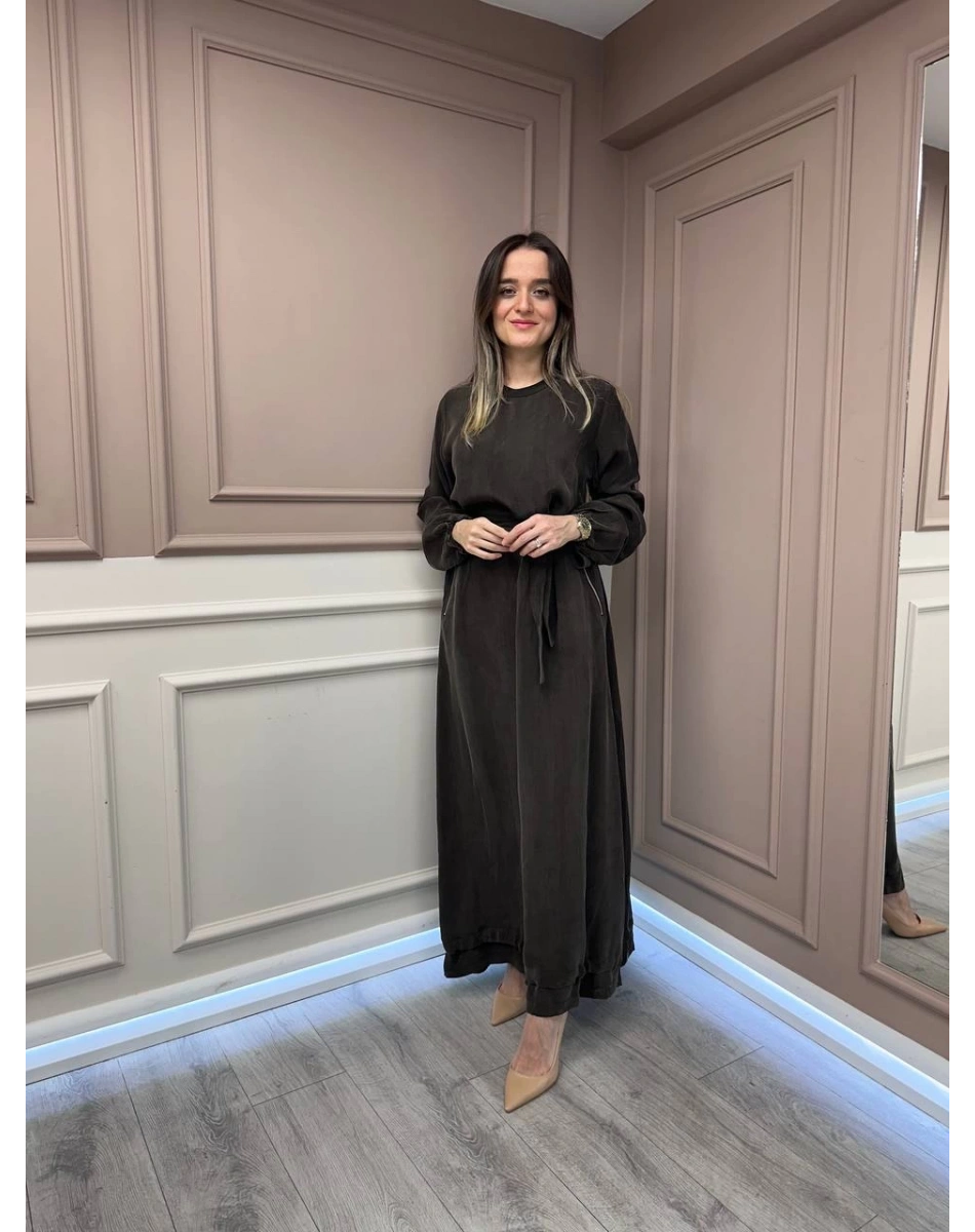 Misswhence 37829 Kahverengi Yanı Detaylı İpek Elbise