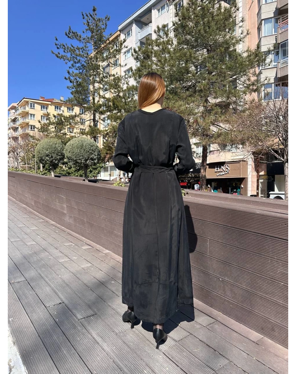 Misswhence 37838 Siyah Etek Ucu Detaylı Elbise