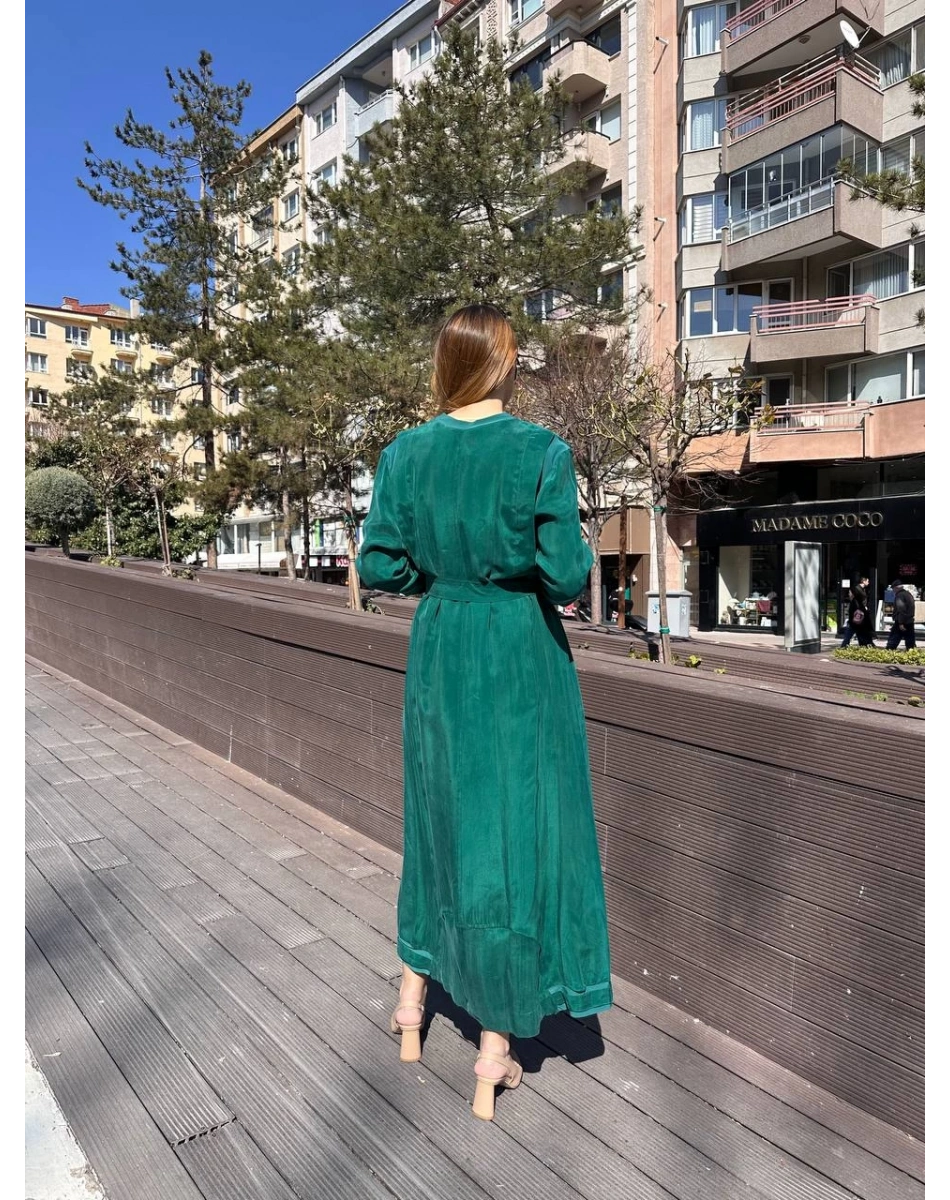 Misswhence 37838 Yeşil Etek Ucu Detaylı Elbise