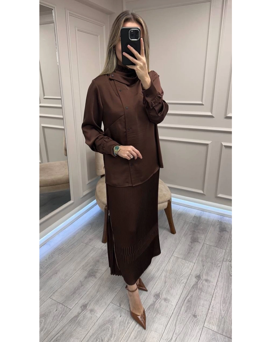 Misswhence 38015 Kahverengi Saten Etekli Takım