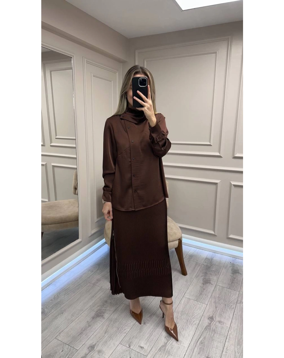 Misswhence 38015 Kahverengi Saten Etekli Takım
