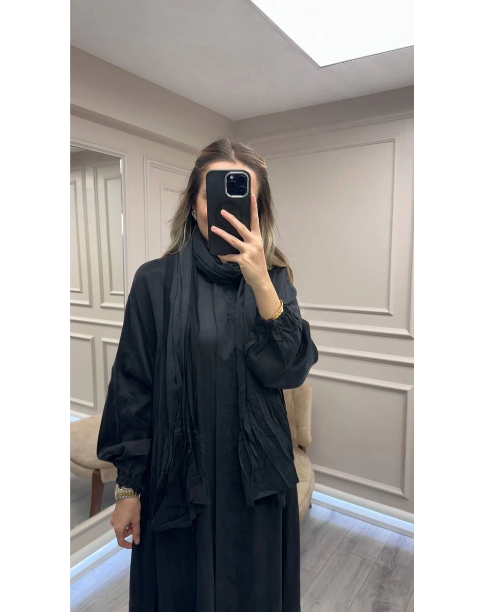 Misswhence 38514 Siyah Nakış Detaylı Şallı Ferace