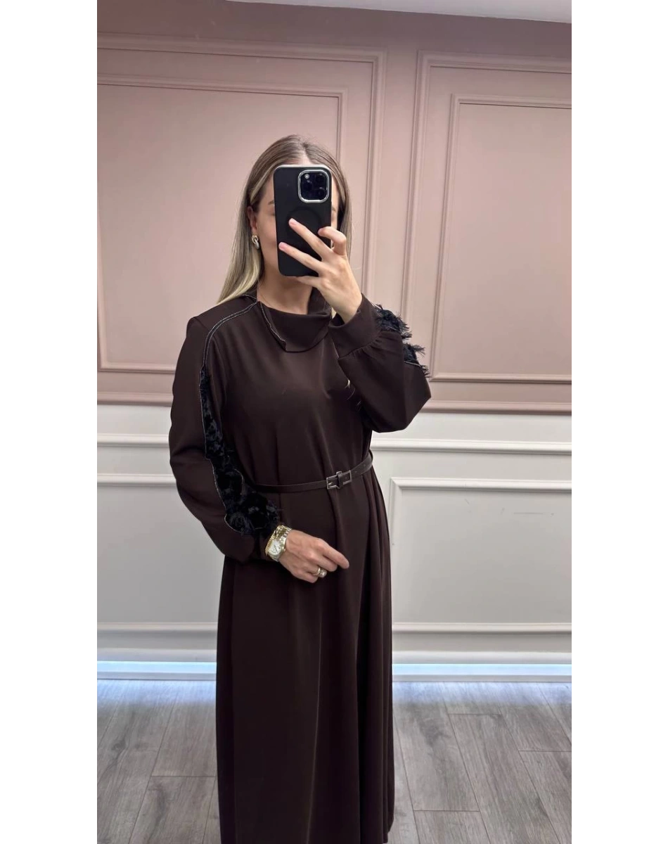 Misswhence 38800 Kahverengi Kadife Detaylı Elbise