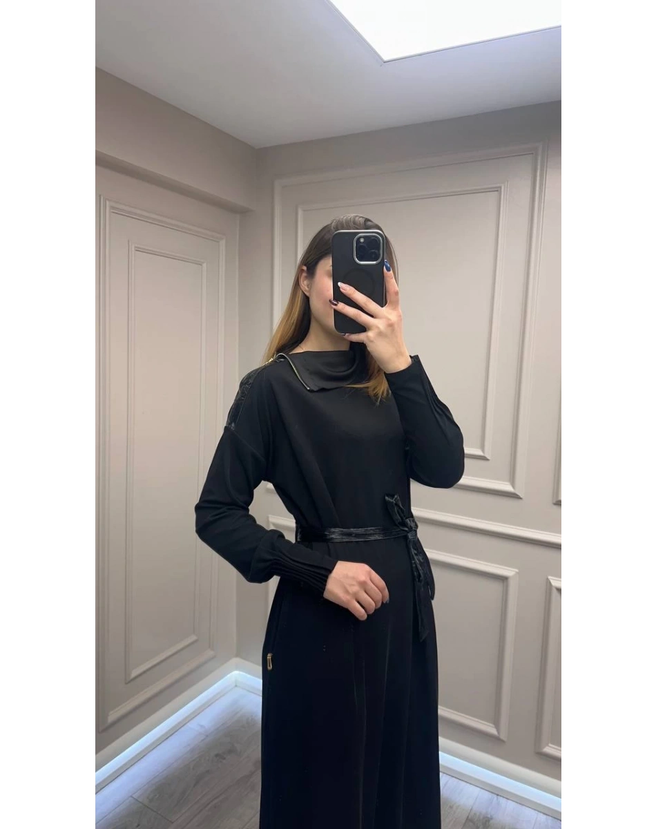 Misswhence 38822 Siyah Fermuar Detaylı Elbise