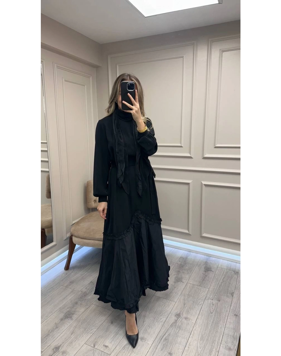 Misswhence 38826 Siyah Etek Ucu Tafta Detaylı Elbise