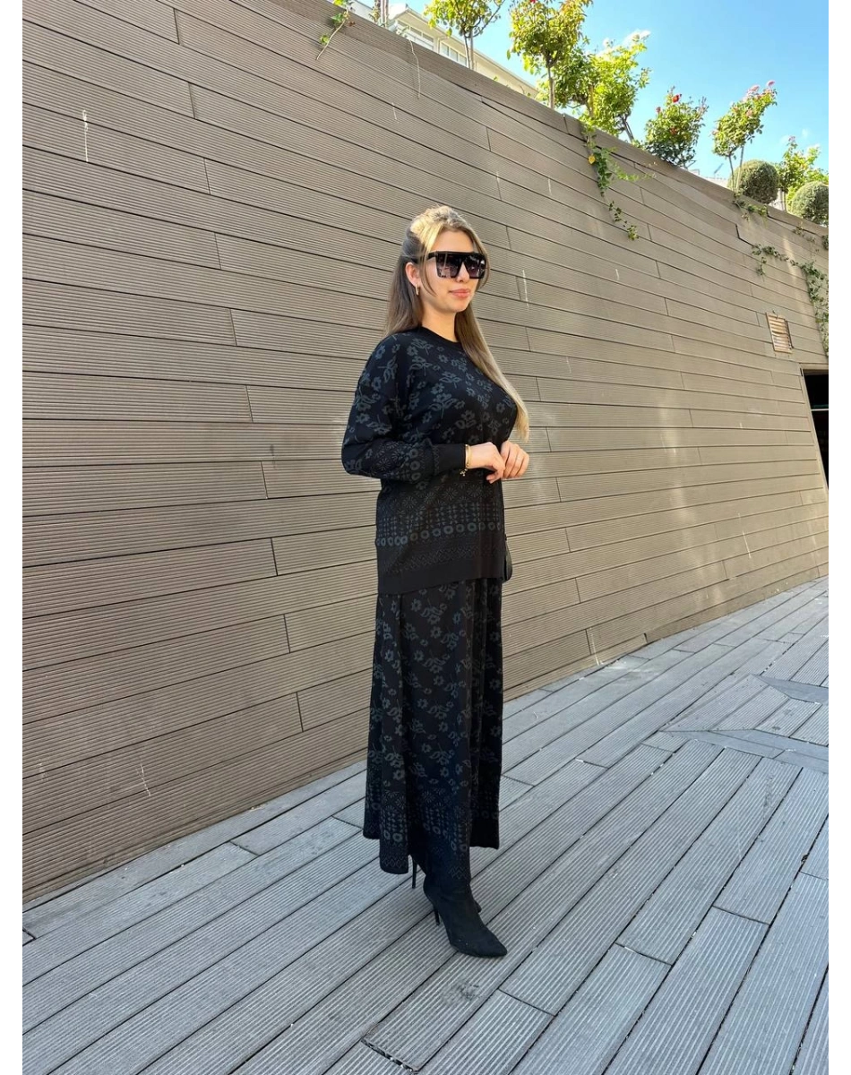 Misswhence MİSS 252-253 Siyah Triko Etekli Takım