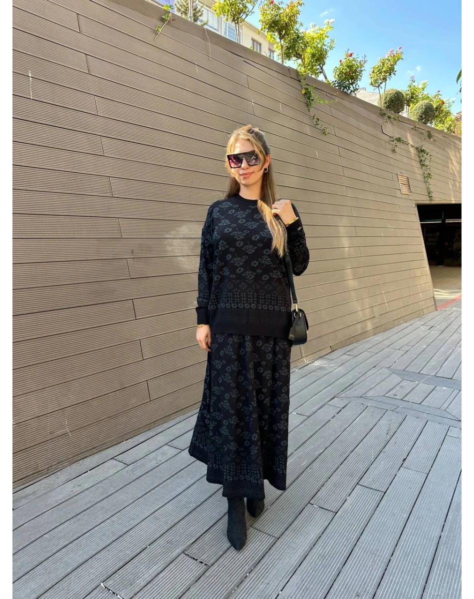 Misswhence MİSS 252-253 Siyah Triko Etekli Takım