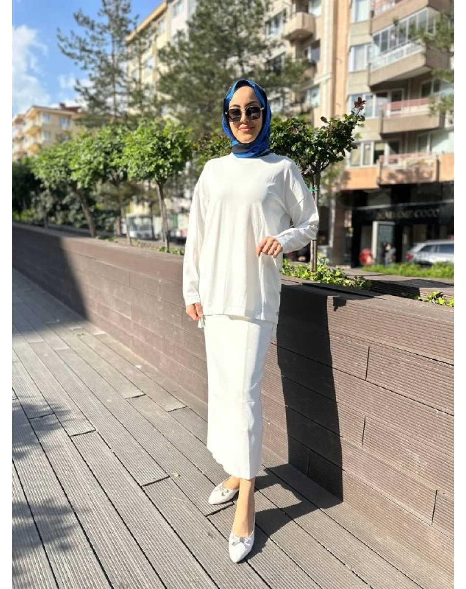 Nuss Triko 24K-1302 Beyaz Etekli Triko Takım