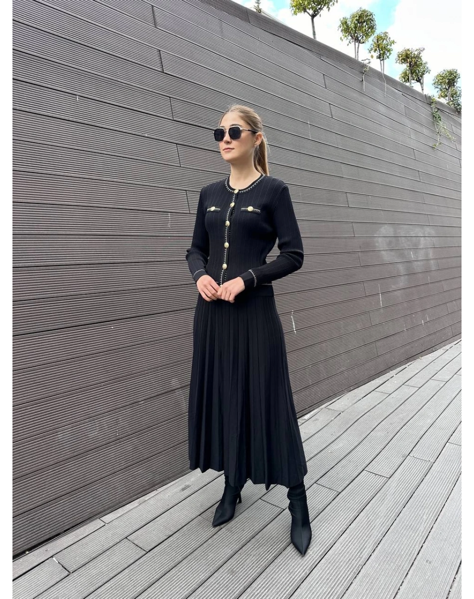 Nuss Triko 25K1315 Siyah Düğmeli Etekli Takım