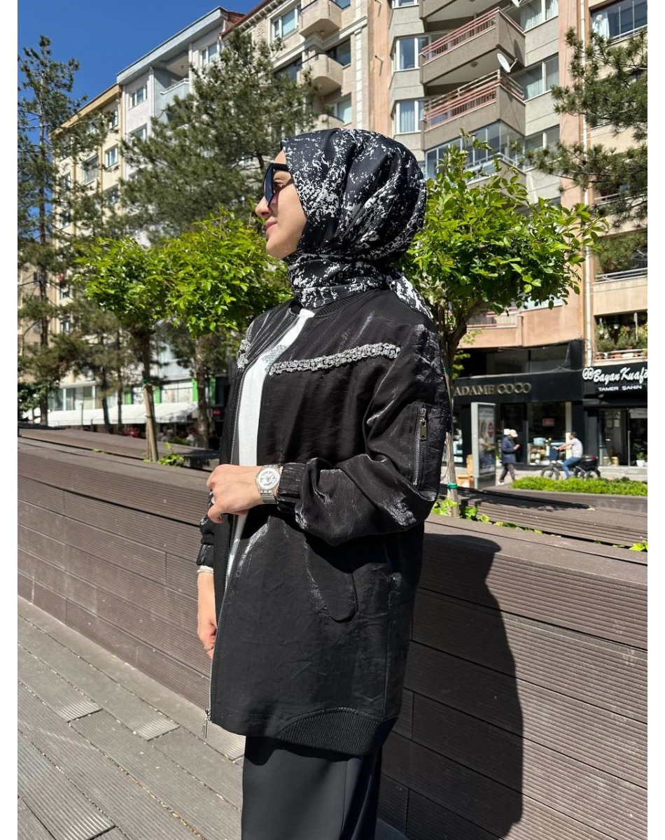 Nuss Triko 25Y6038 Siyah Taş Detaylı Kap