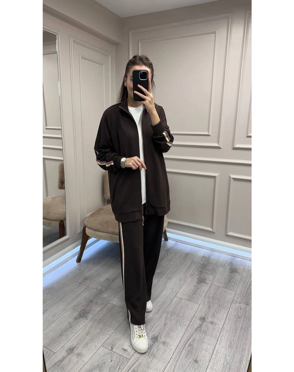 Nuss Triko 26K1039 Kahve Yanları Şerit Detaylı Takım