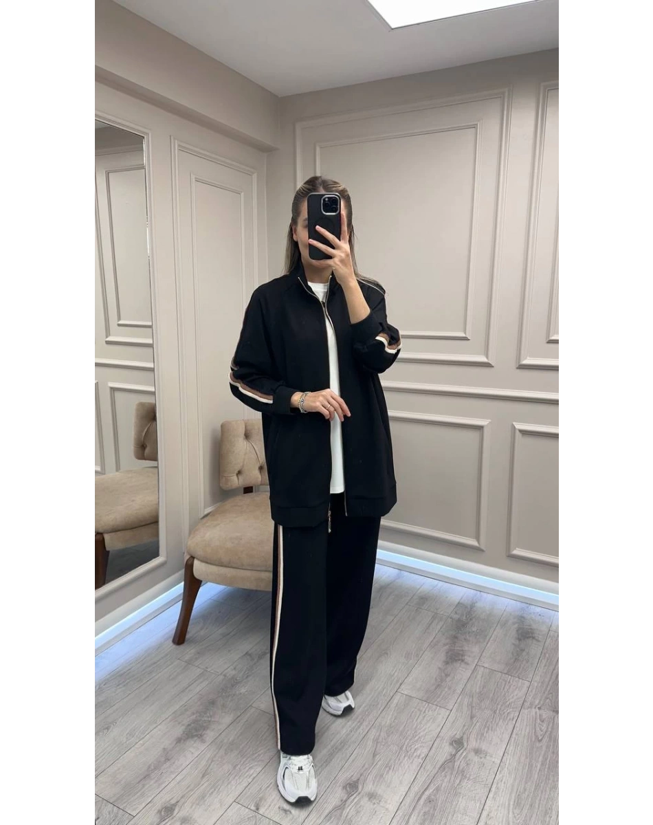 Nuss Triko 26K1039 Siyah Yanları Şerit Detaylı Takım