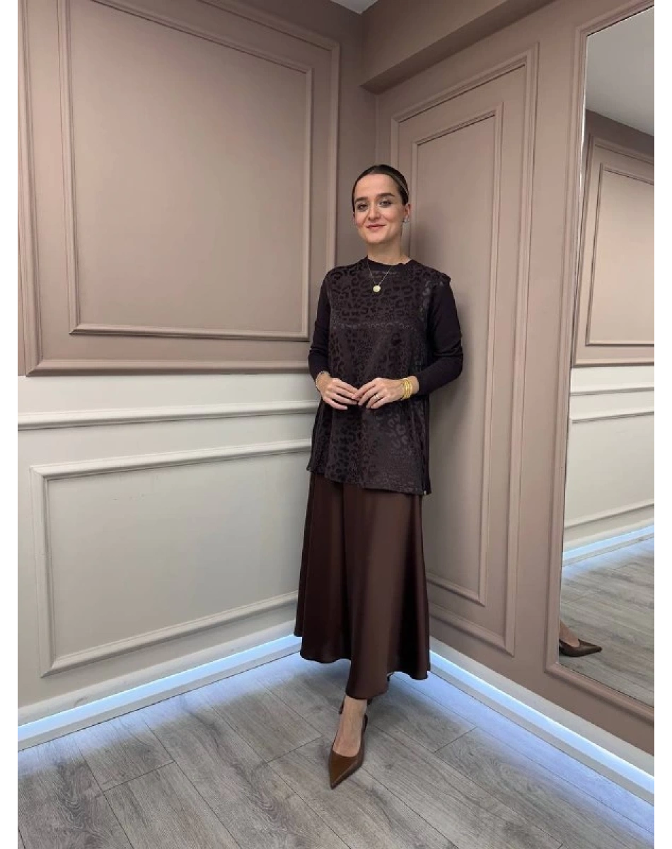 Nuss Triko 26K3002 Kahve Önü Leopar Desen Arkası Triko Tunik