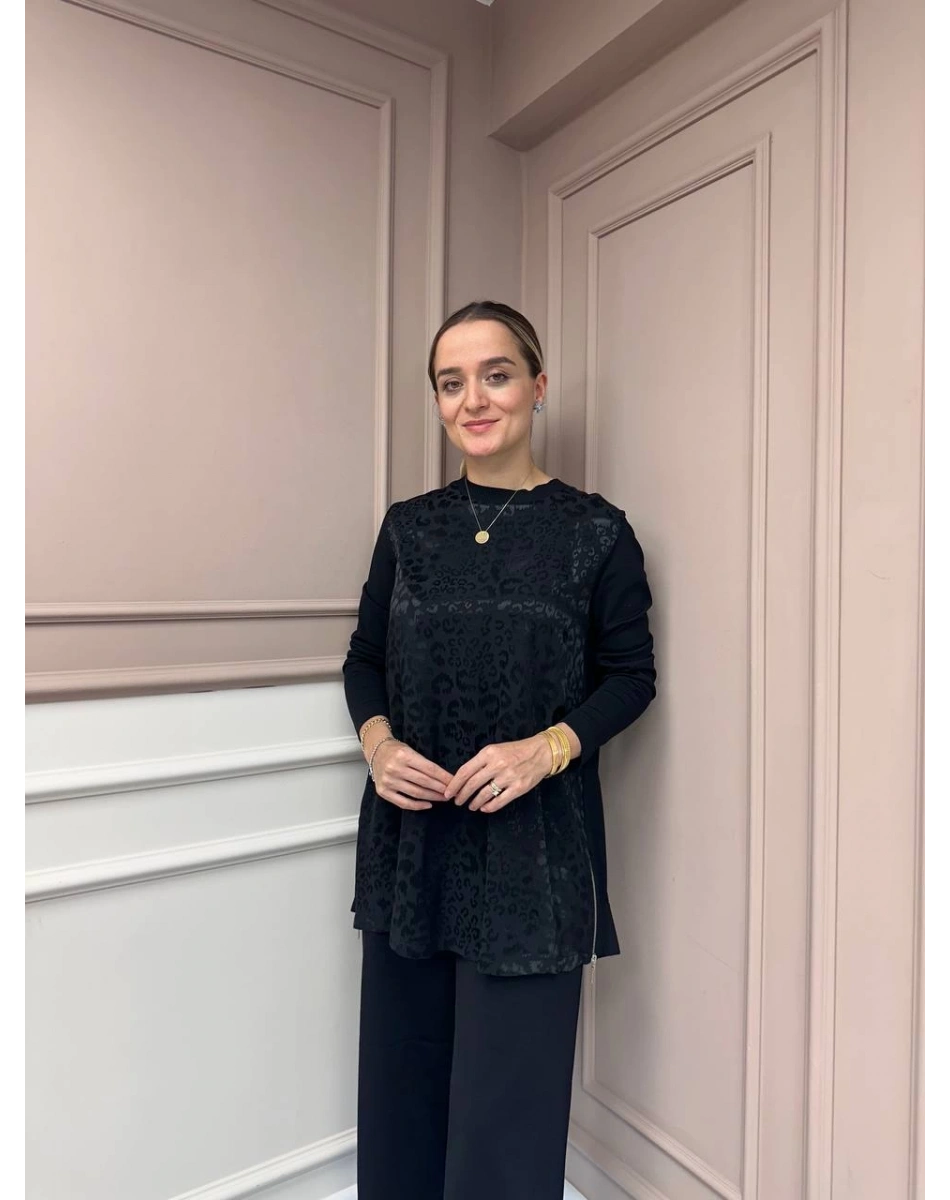 Nuss Triko 26K3002 Siyah Önü Leopar Desen Arkası Triko Tunik