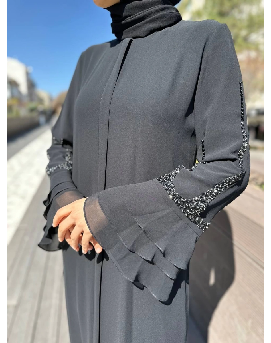 Qeffa Q158 Siyah Kolları Taş Detaylı Ferace