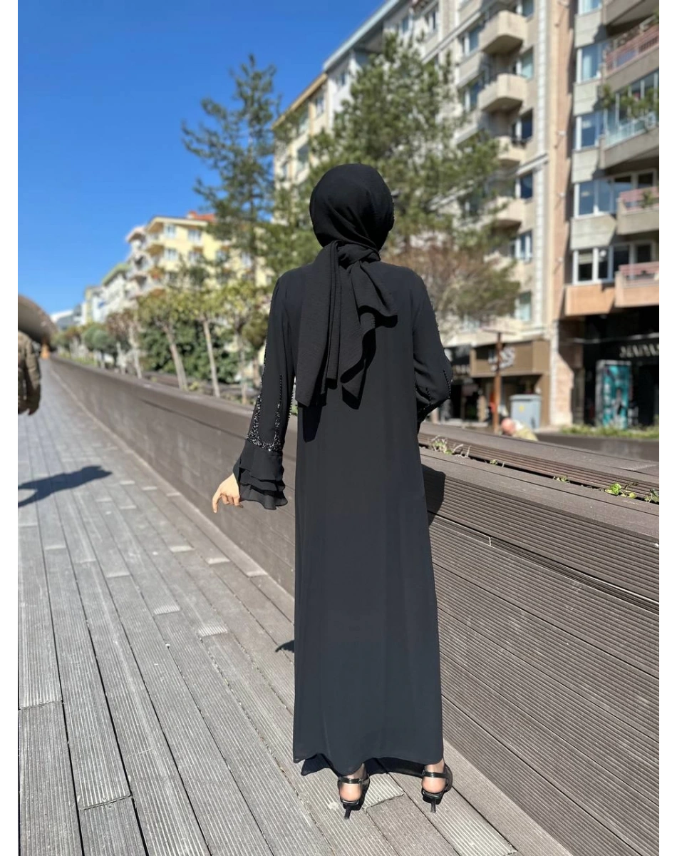 Qeffa Q158 Siyah Kolları Taş Detaylı Ferace