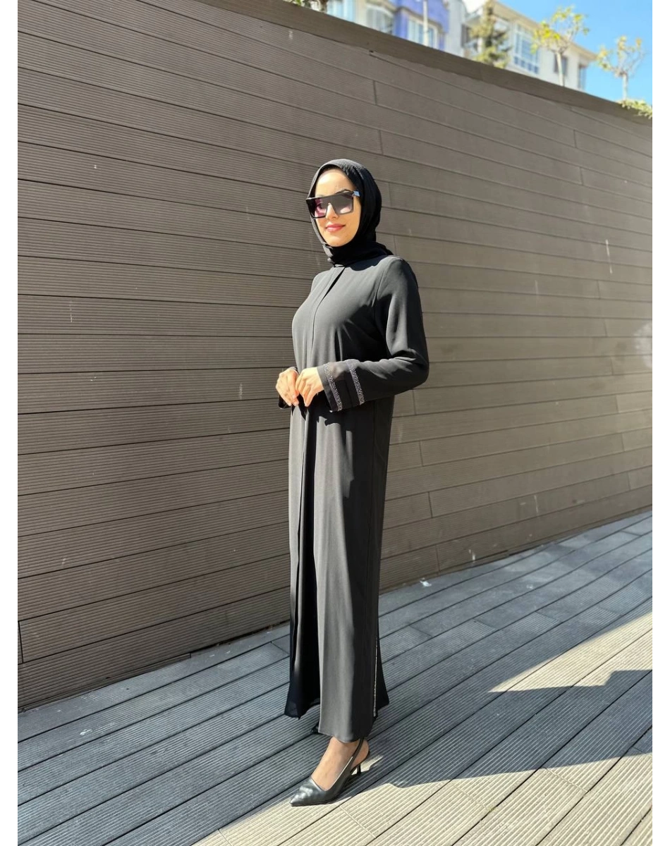 Qeffa Q161 Siyah Arkası Ve Kolu Taşlı Ferace