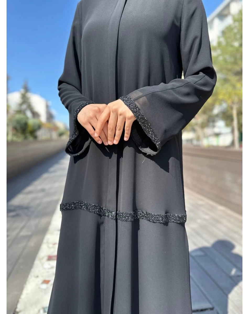 Qeffa Q176 Siyah Taş Detaylı Ferace