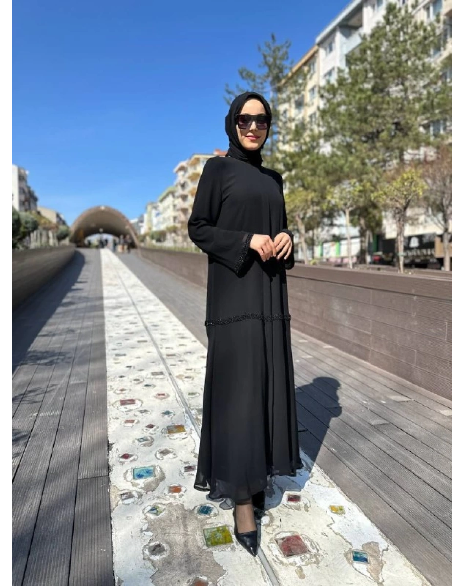 Qeffa Q176 Siyah Taş Detaylı Ferace