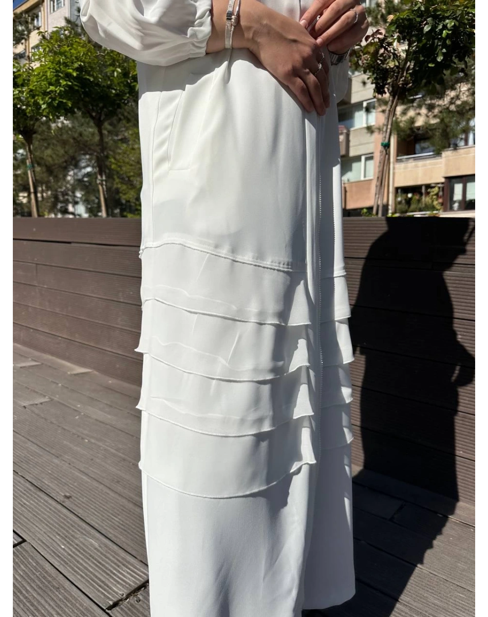 RedShow 25110 Beyaz Eteği Fırfır Detaylı Ferace