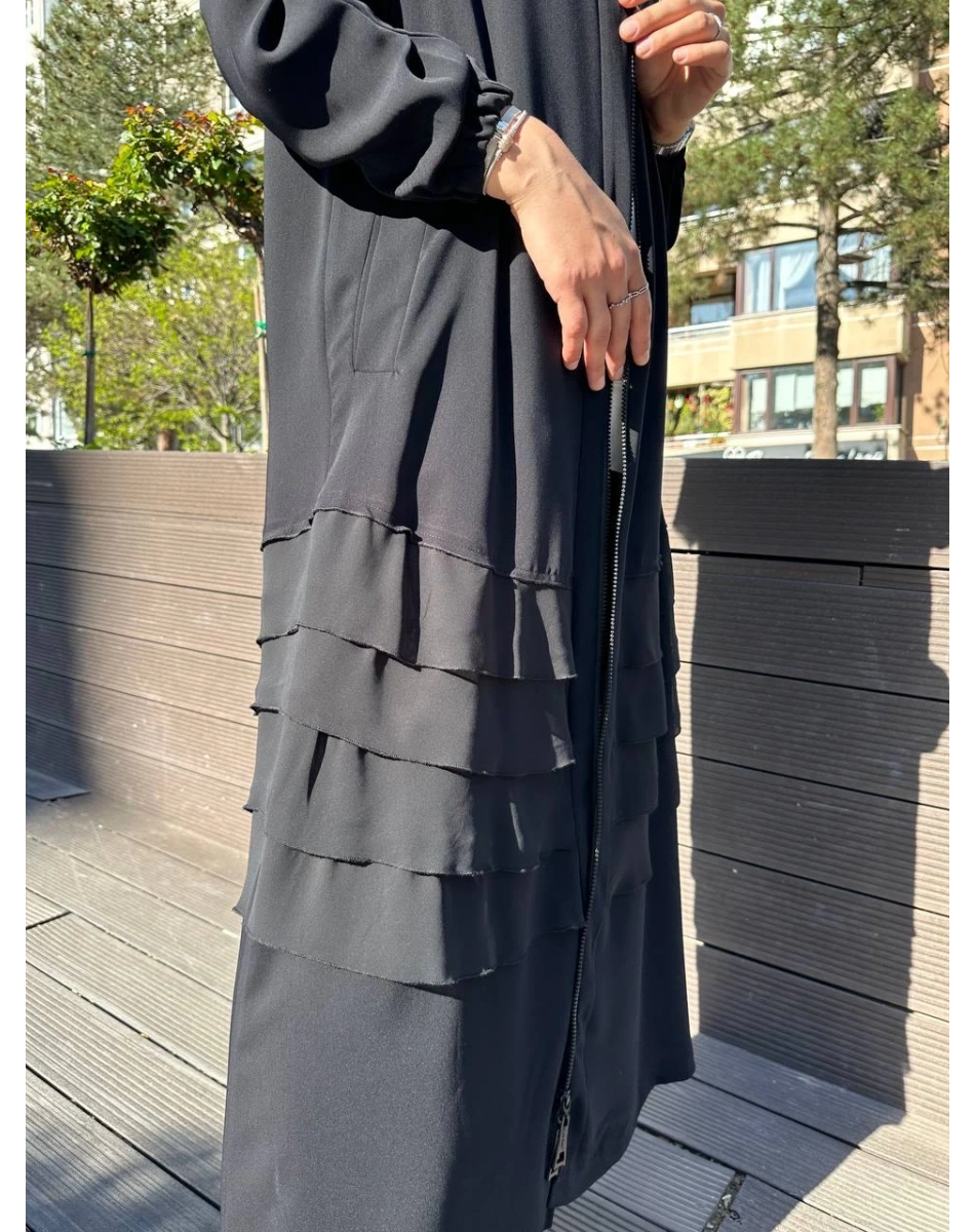 RedShow 25110 Siyah Eteği Fırfır Detaylı Ferace