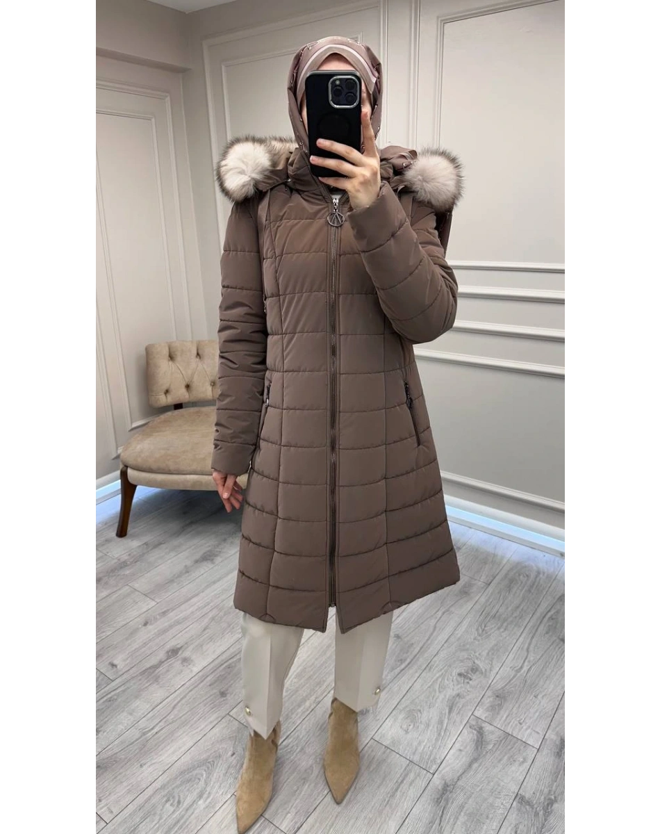 Trenç 5630 Vizon Kapüşonu Orjinal Kürklü Şişme Kaban