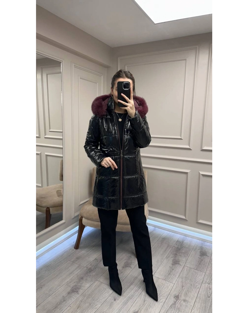 Trenç 5727 Siyah Parlak Kapüşonlu Kapitone Kaban