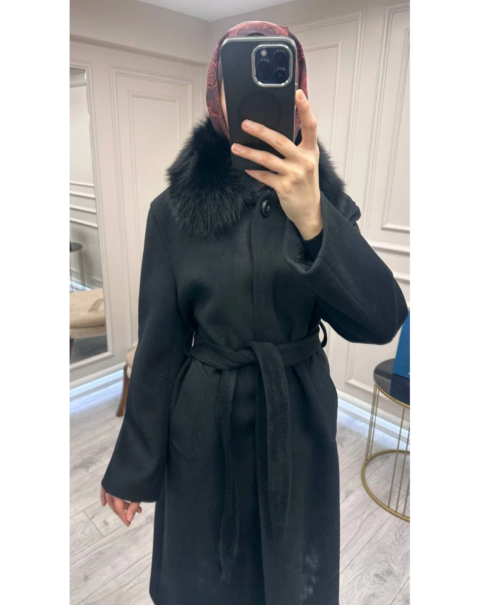 Trenç 5737 Siyah Orjinal Kürk Detaylı Kaşe Kaban